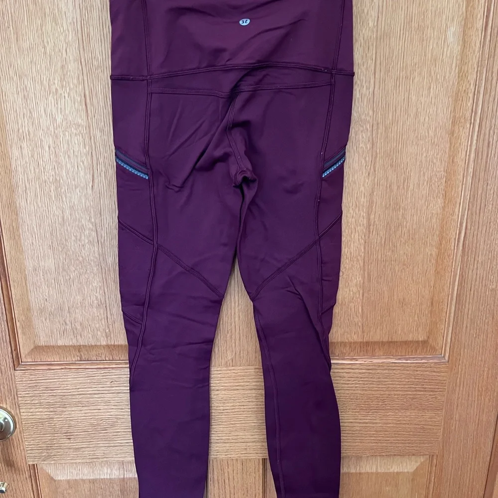 Lululemon Garnet toasty tech Burgundy Athletic Leggings with Zip Pockets - Picture 4 of 5